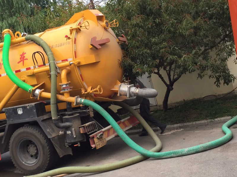 胶南市管道疏通清理化粪池机械抽淤泥