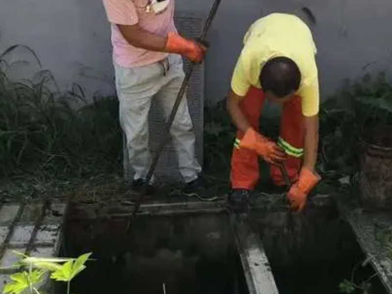 胶南市清理化粪池 高压清洗管道泥沙 抽污水池